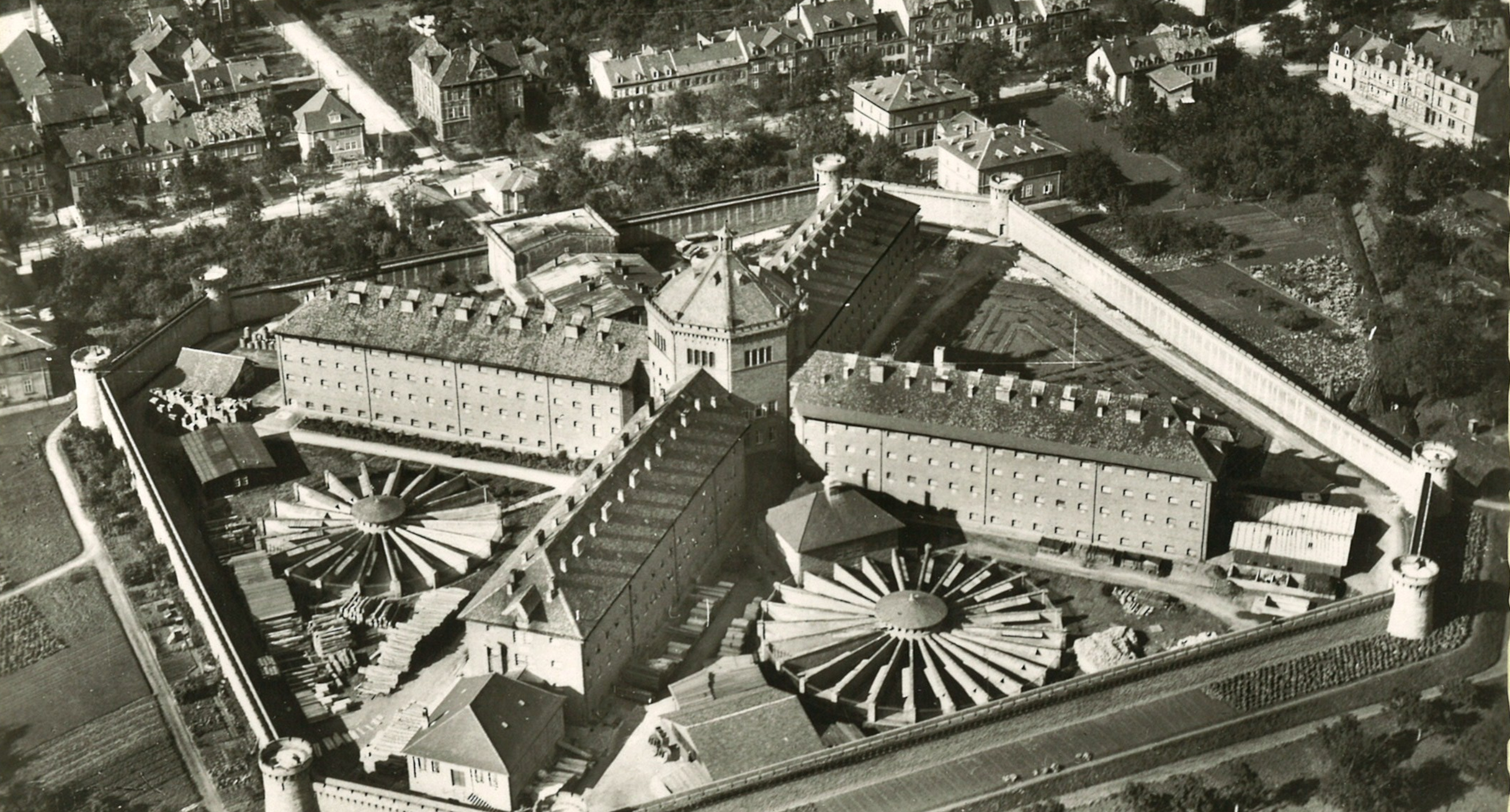 Luftansicht der JVA Bruchsal aus dem Jahre 1924